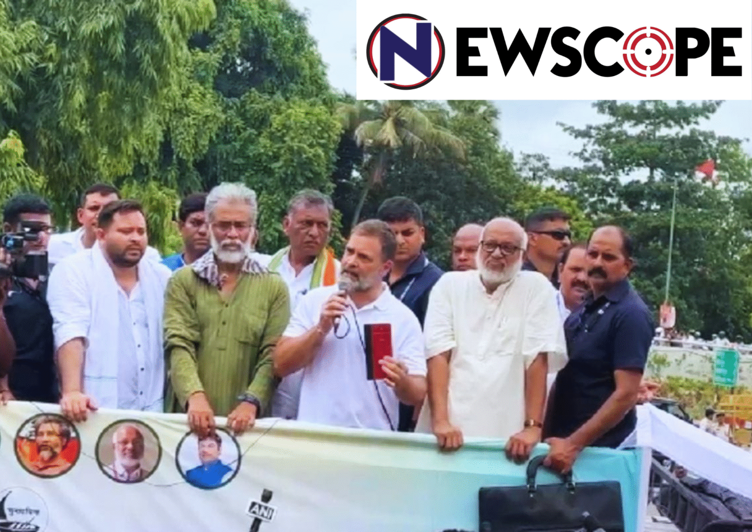‘SIR is stealing your future’ , Rahul & Tejaswi lead protest march in Patna