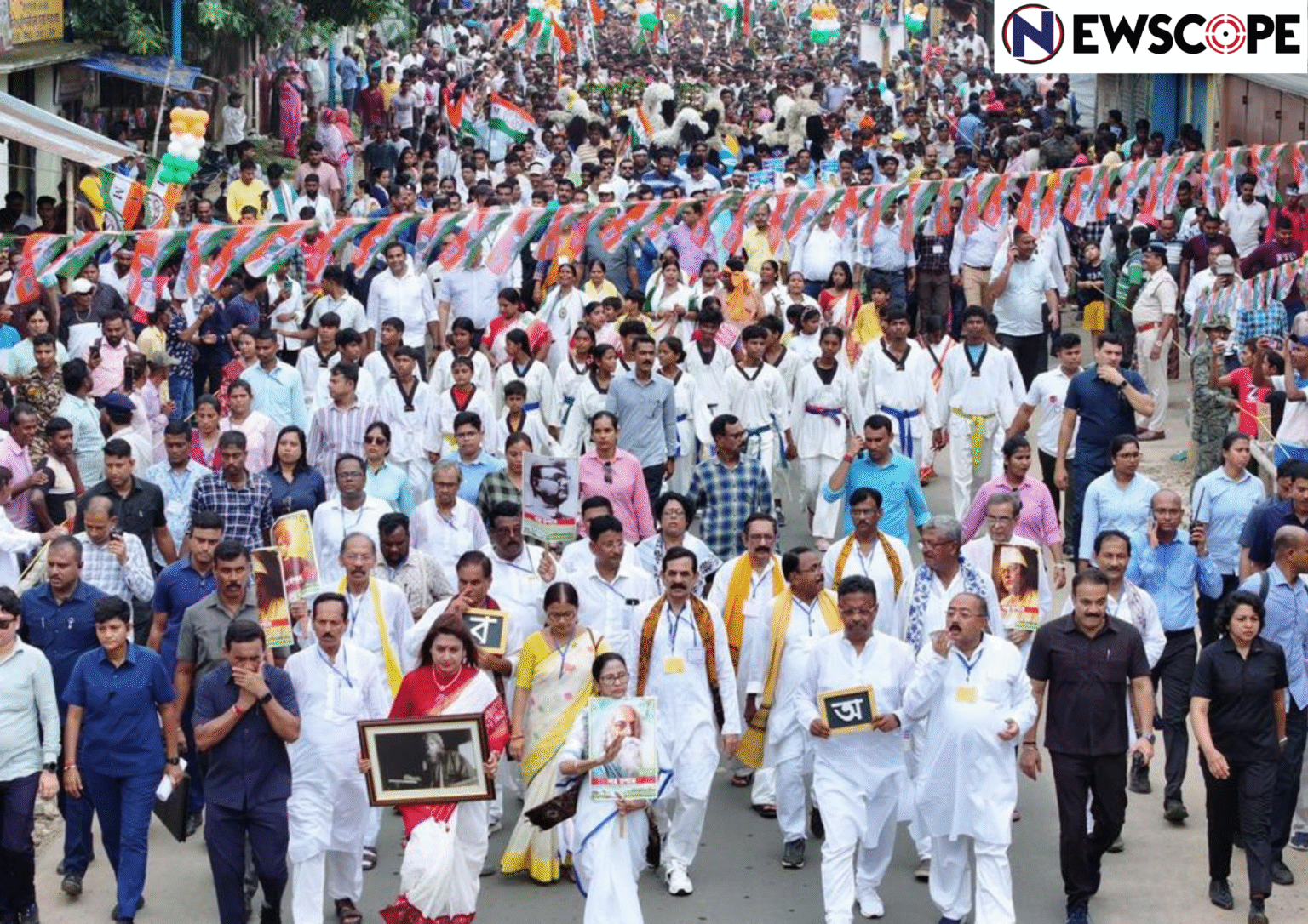 CM assures to stand by 24 Lakh migrants of WB harrassed in BJP ruled states