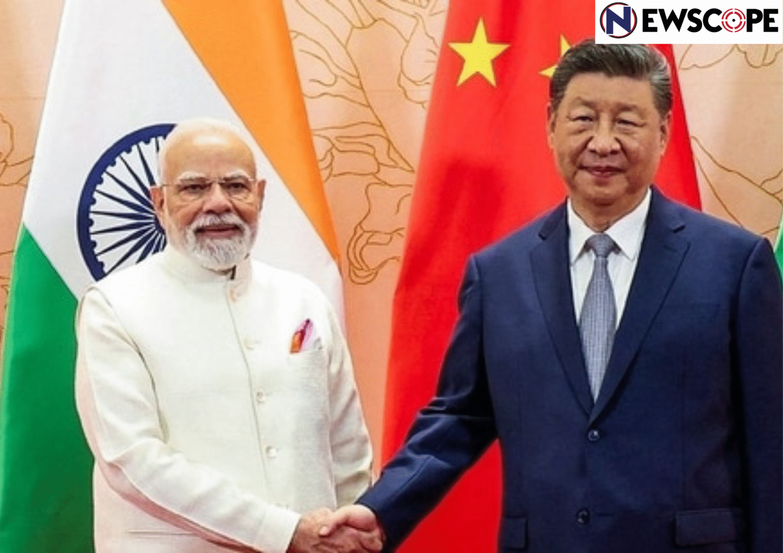 PM Modi & Chinese President Xi talk cooperation in trade & resolution of border disputes at sidelines of SCO
