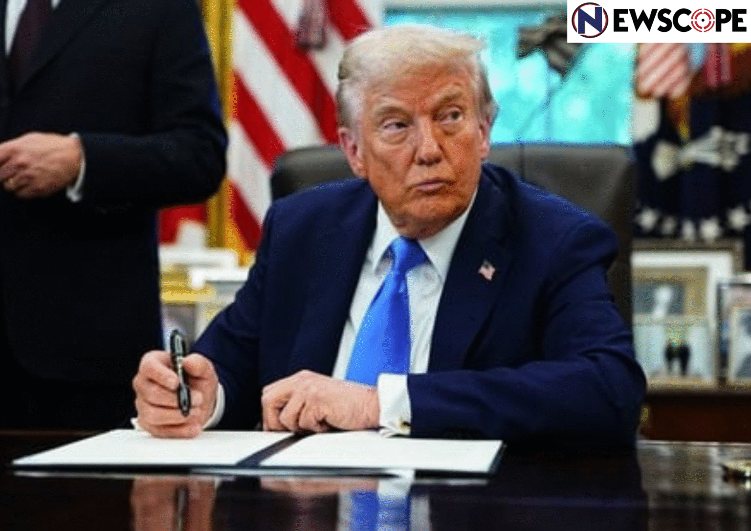 Trump announces $100k payment for H-1B Visa