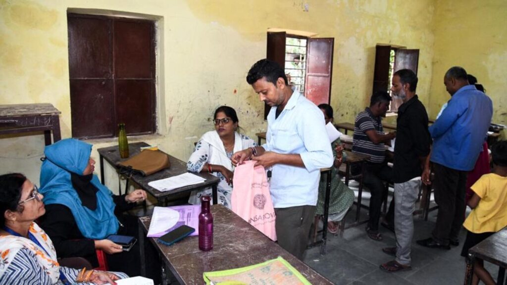 Academic ‘SIR’ project will not begin in October