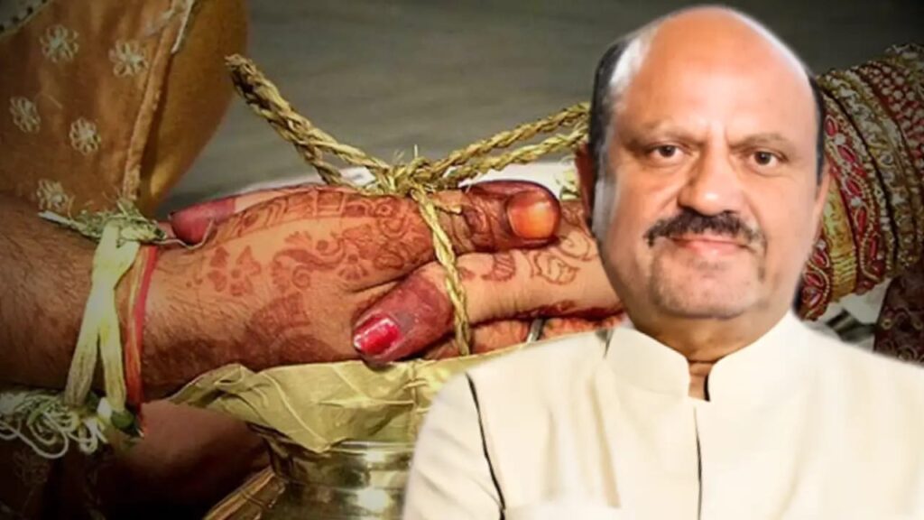 Community​‍​‌‍​‍‌​‍​‌‍​‍‌ marriage, rather than a grand party, organised at Raj Bhavan to mark three years of Governorship in Bengal