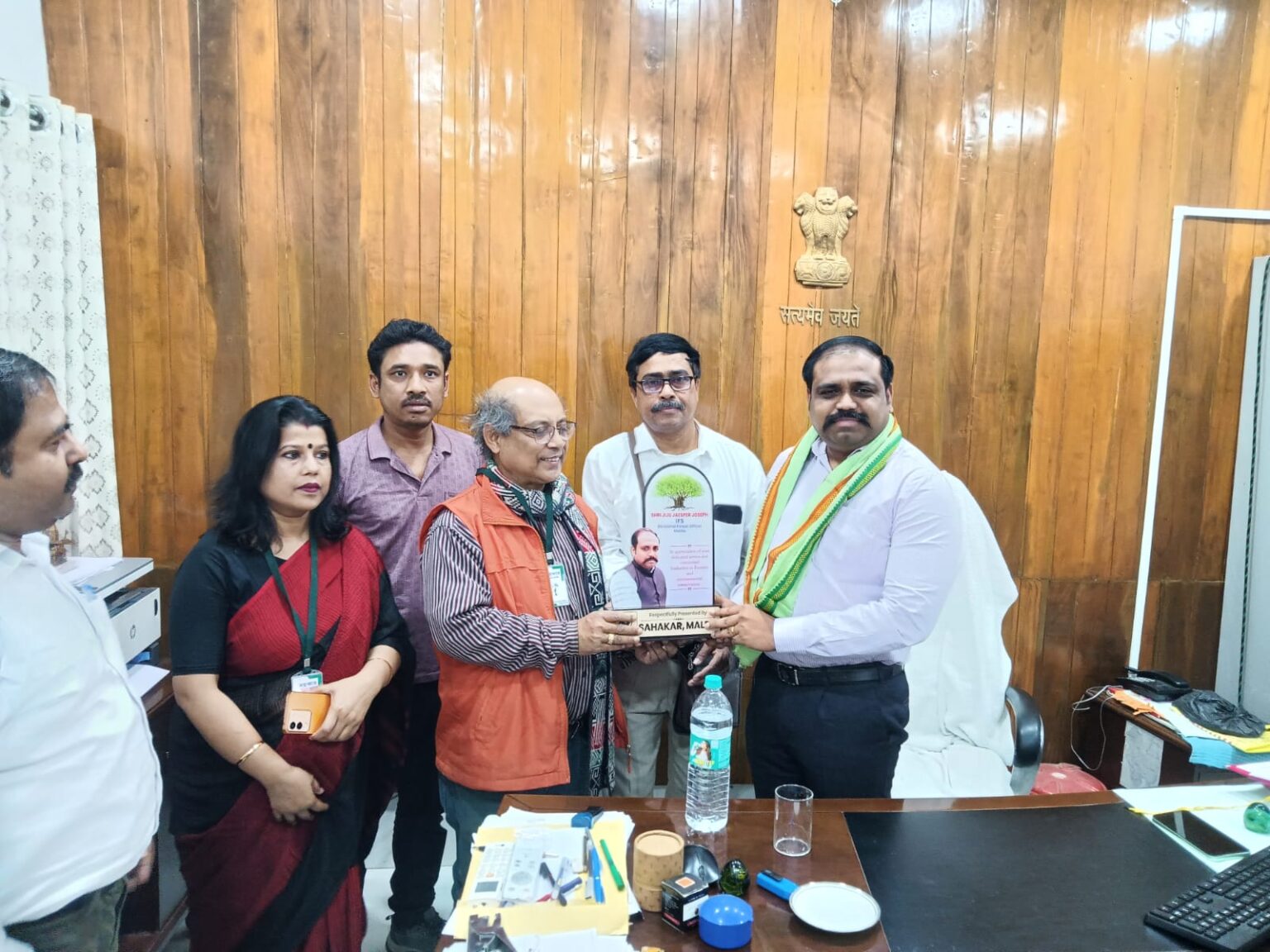 The Officer Who Redefined Wildlife, Protection in Malda Moves to Jalpaiguri The Officer Who Redefined Wildlife, Protection in Malda Moves to Jalpaiguri