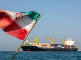 Iran Attacks US Base in Retaliation for Strikes Near Bandar Abbas