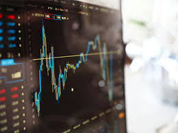 Market ends on a flat note