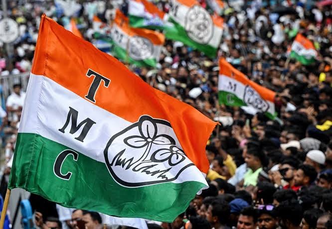 TMC dispute: ECI likely to decide on party name, symbol on Thursday